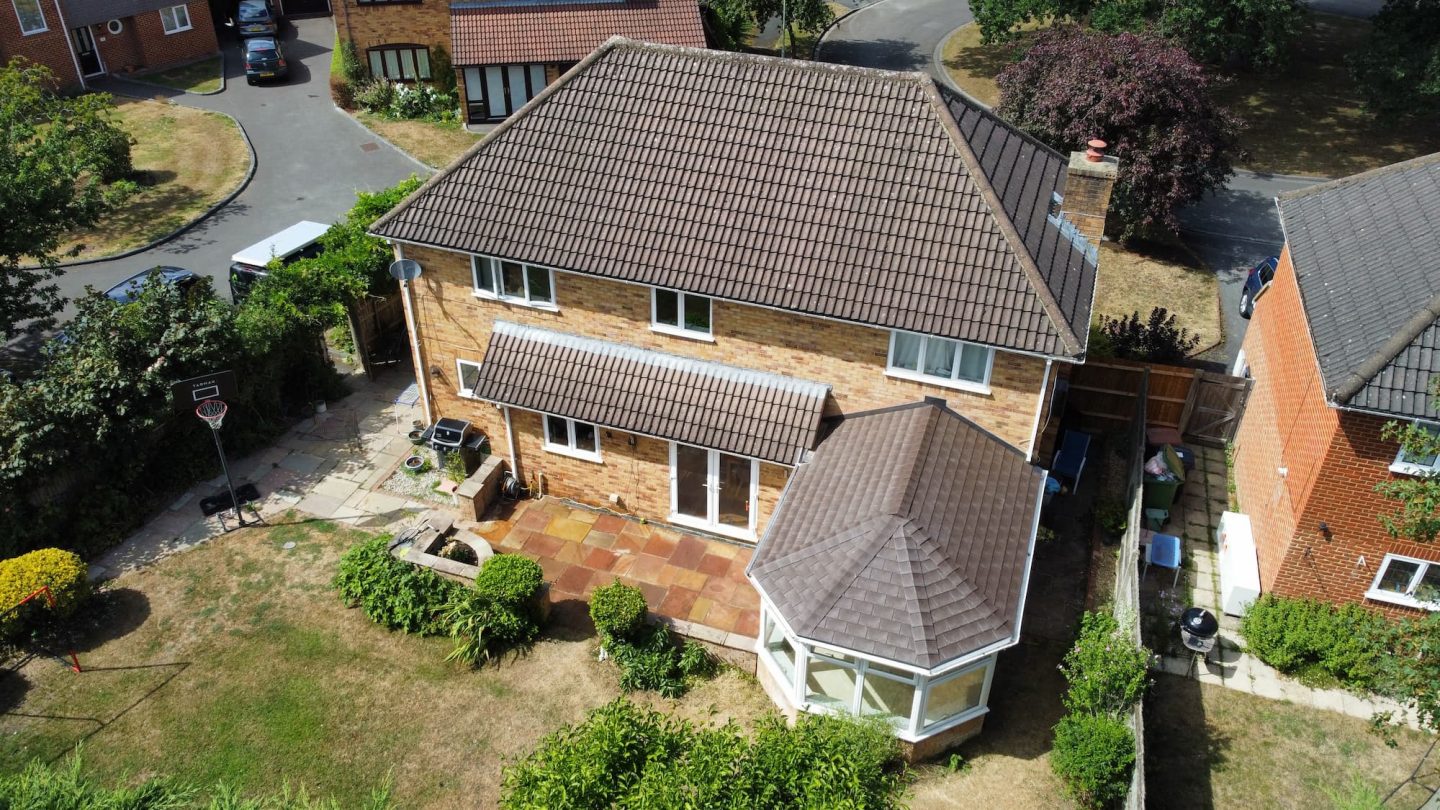 A home in Chobham with a Supalite conservatory roof.